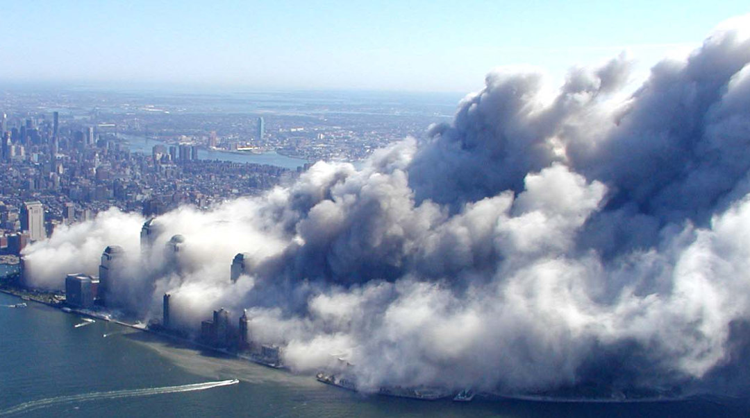 Dust cloud from fine material breakup